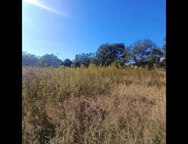 1,072M² VACANT LAND FOR SALE IN KLIPWATER